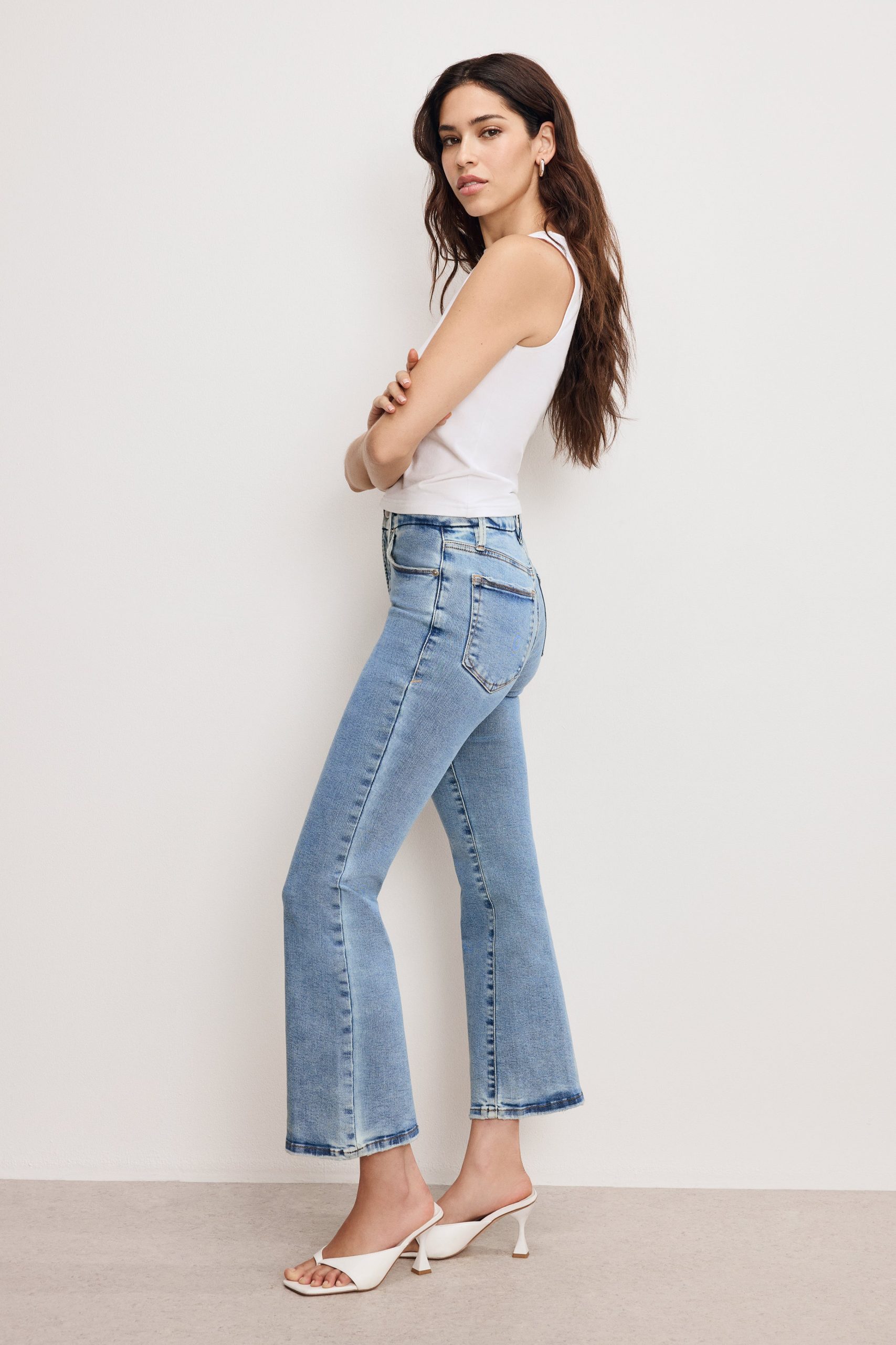 GOOD LEGS CROP MINI BOOT JEANS | BLUE670