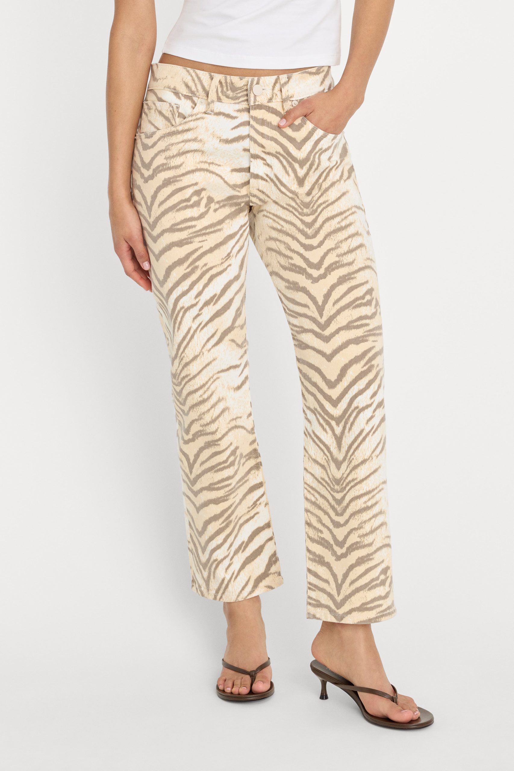 VINTAGE STRAIGHT ANKLE JEANS | BROWN TIGER - Image 2
