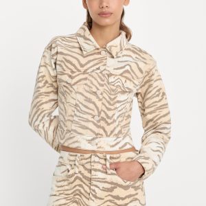 ESSENTIAL CROP DENIM JACKET | BROWN TIGER