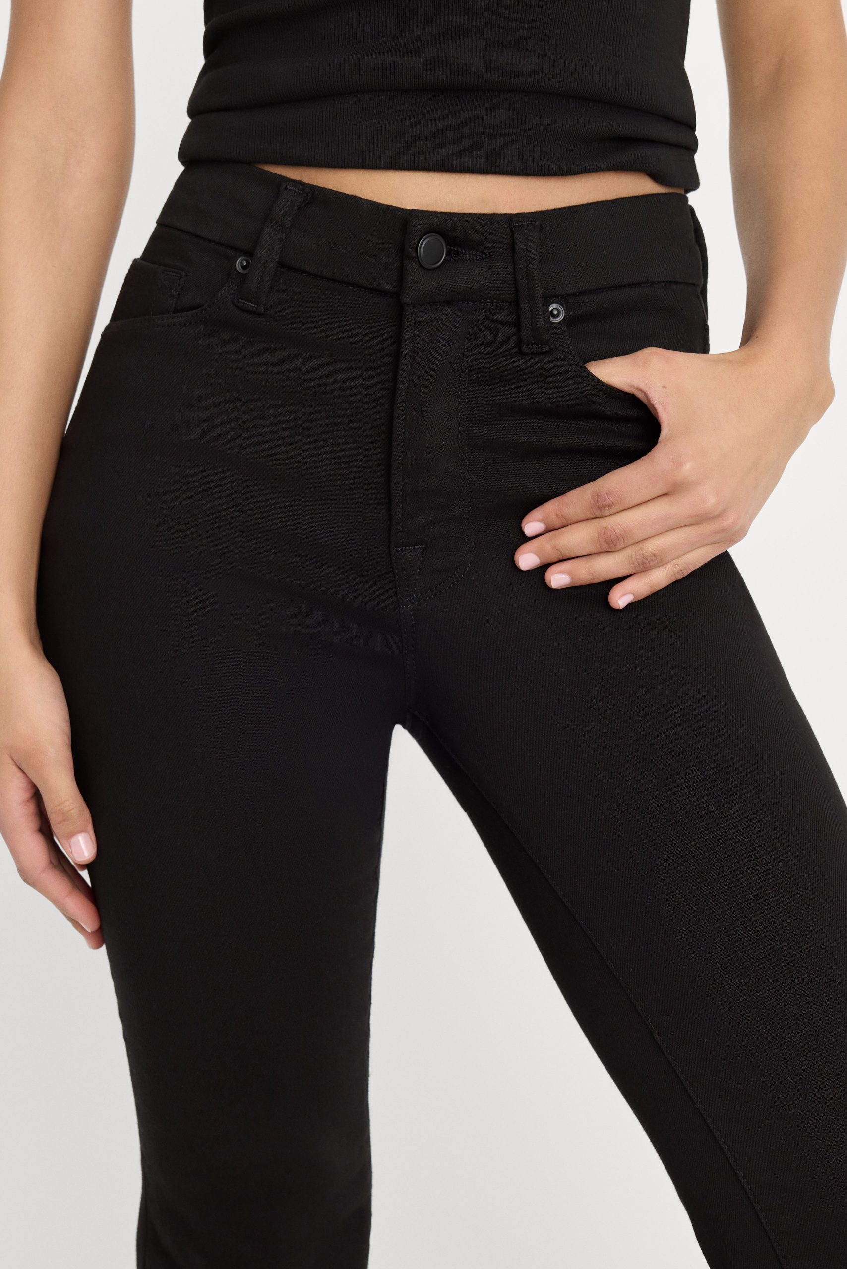 NEVER FADE GOOD LEGS FLARE JEANS | BLACK - Image 3