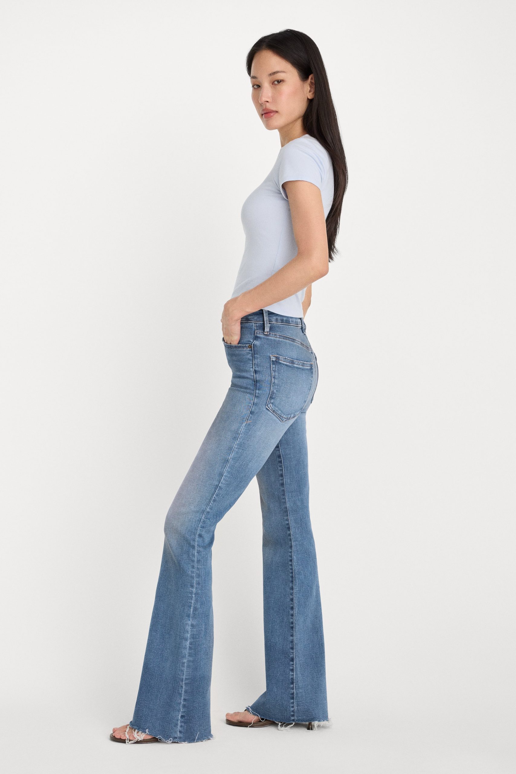 SOFT TECH GOOD LEGS FLARE JEANS | INDIGO1211 - Image 5