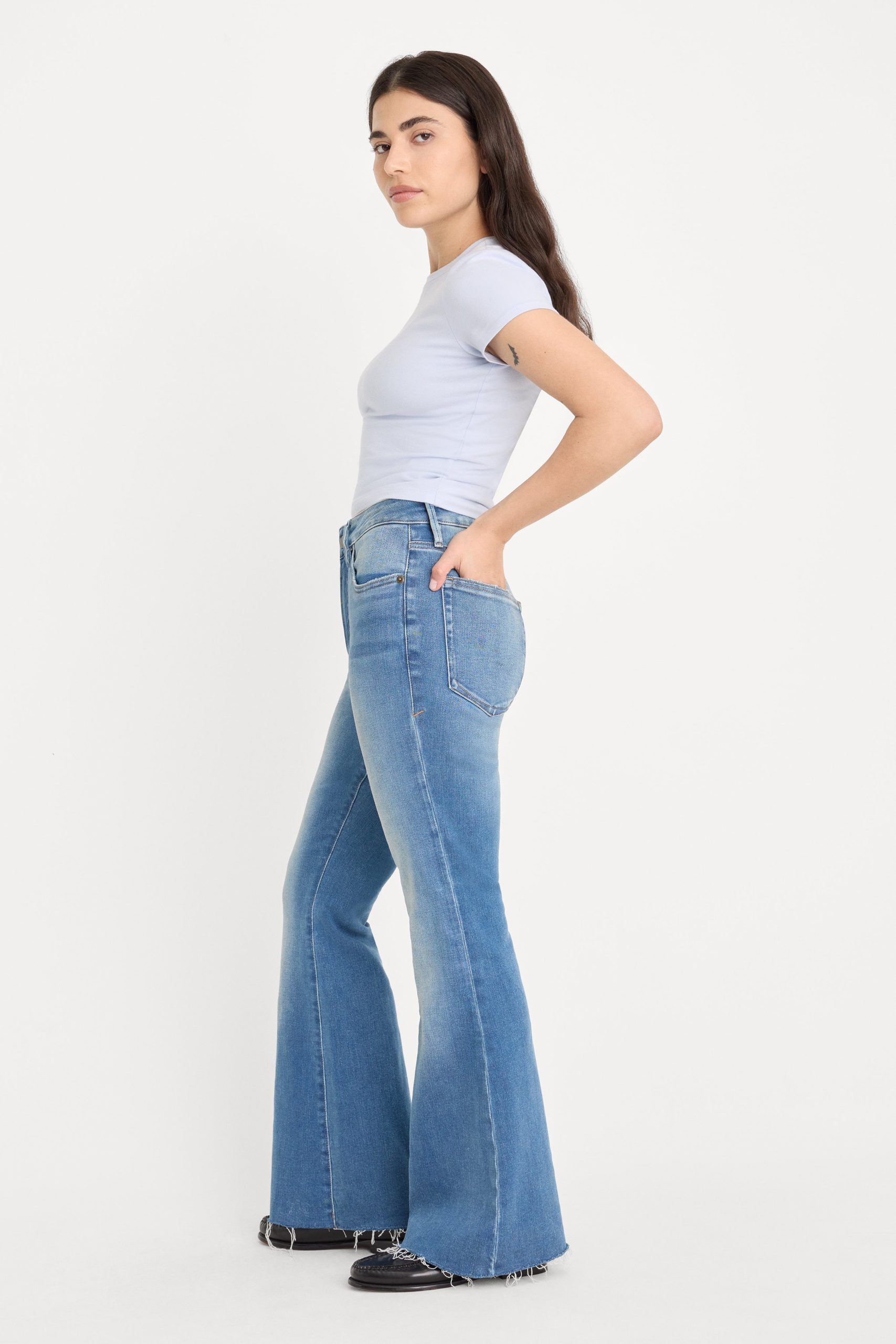 SOFT TECH GOOD PETITE FLARE JEANS | INDIGO1211 - Image 3