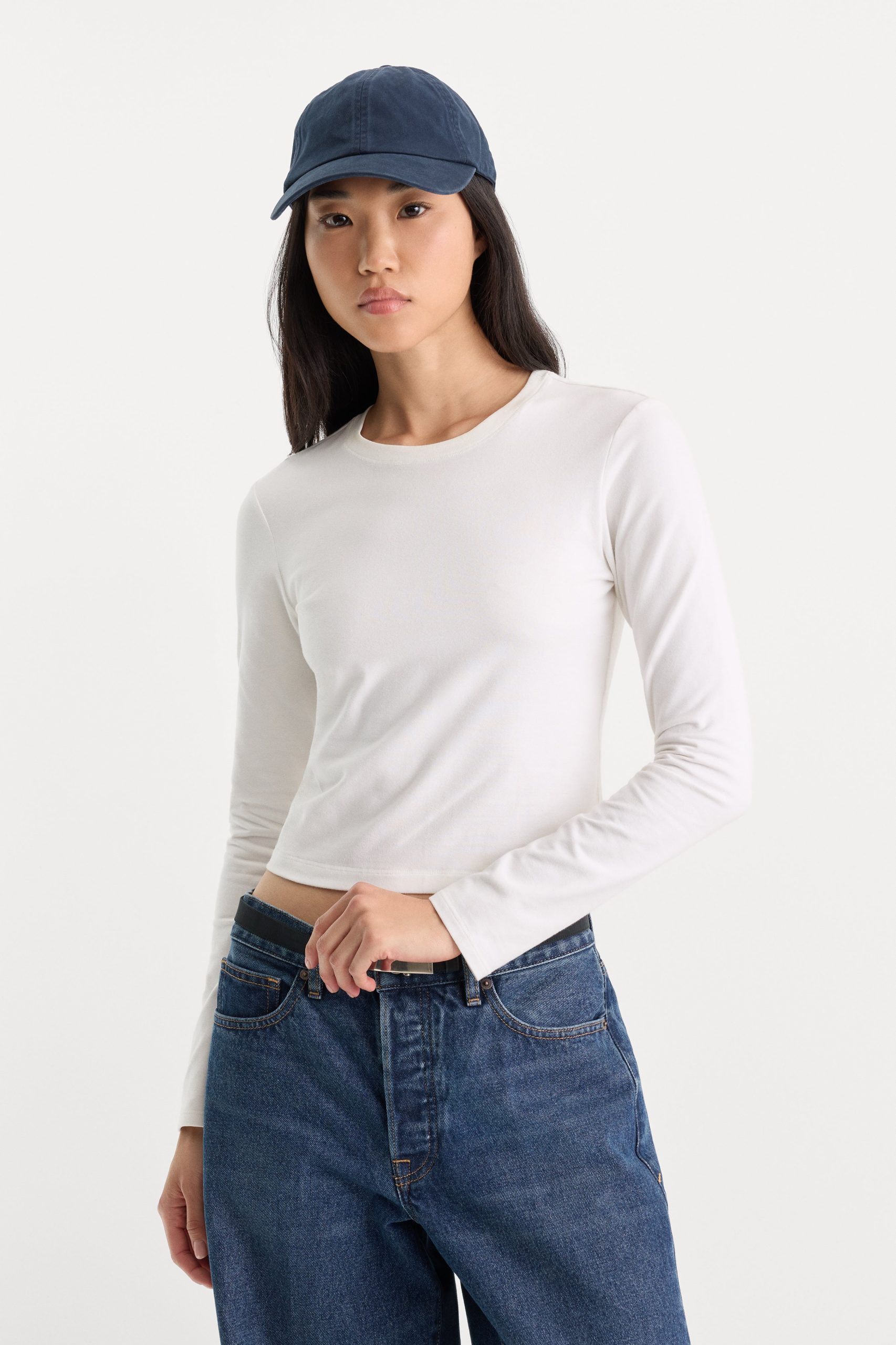 THE LONG SLEEVE BABY TEE | WHITE