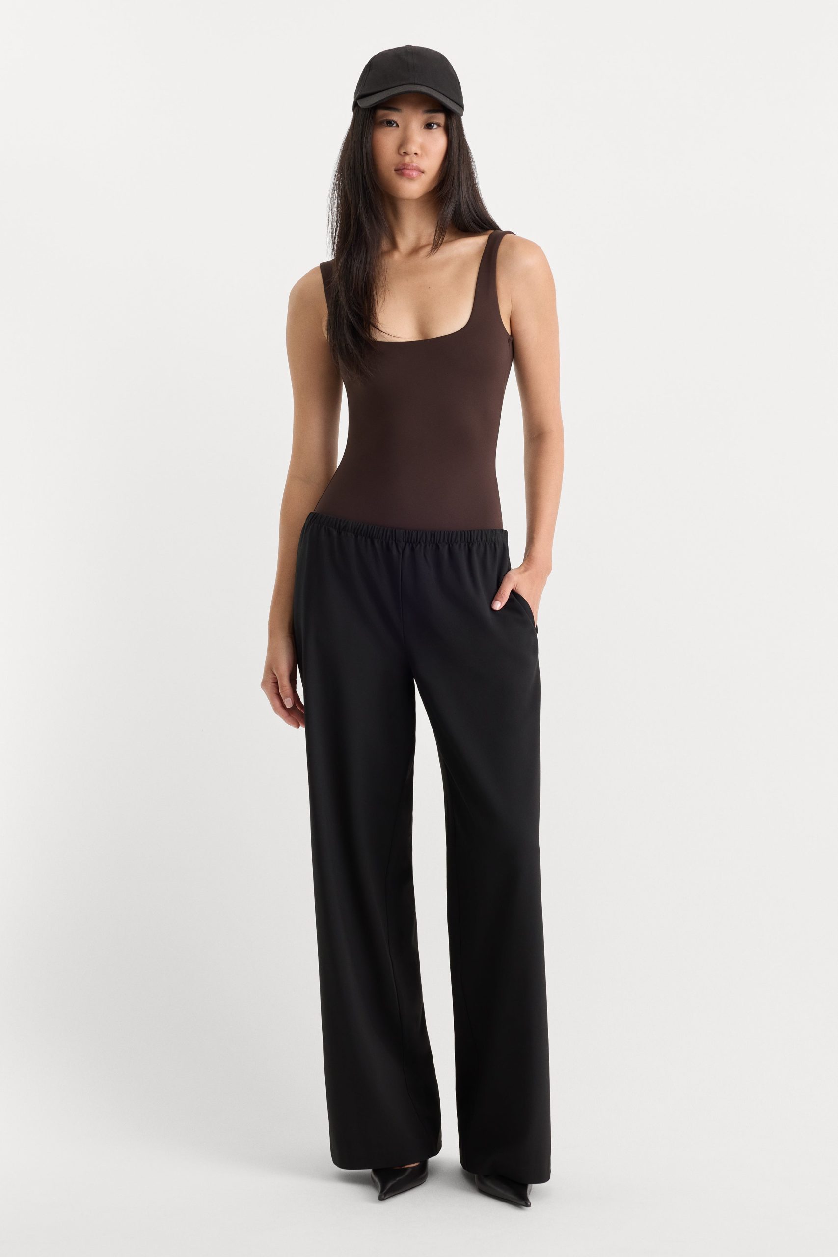 THE SCULPTING MODERN TANK BODYSUIT | ESPRESSO - Image 3