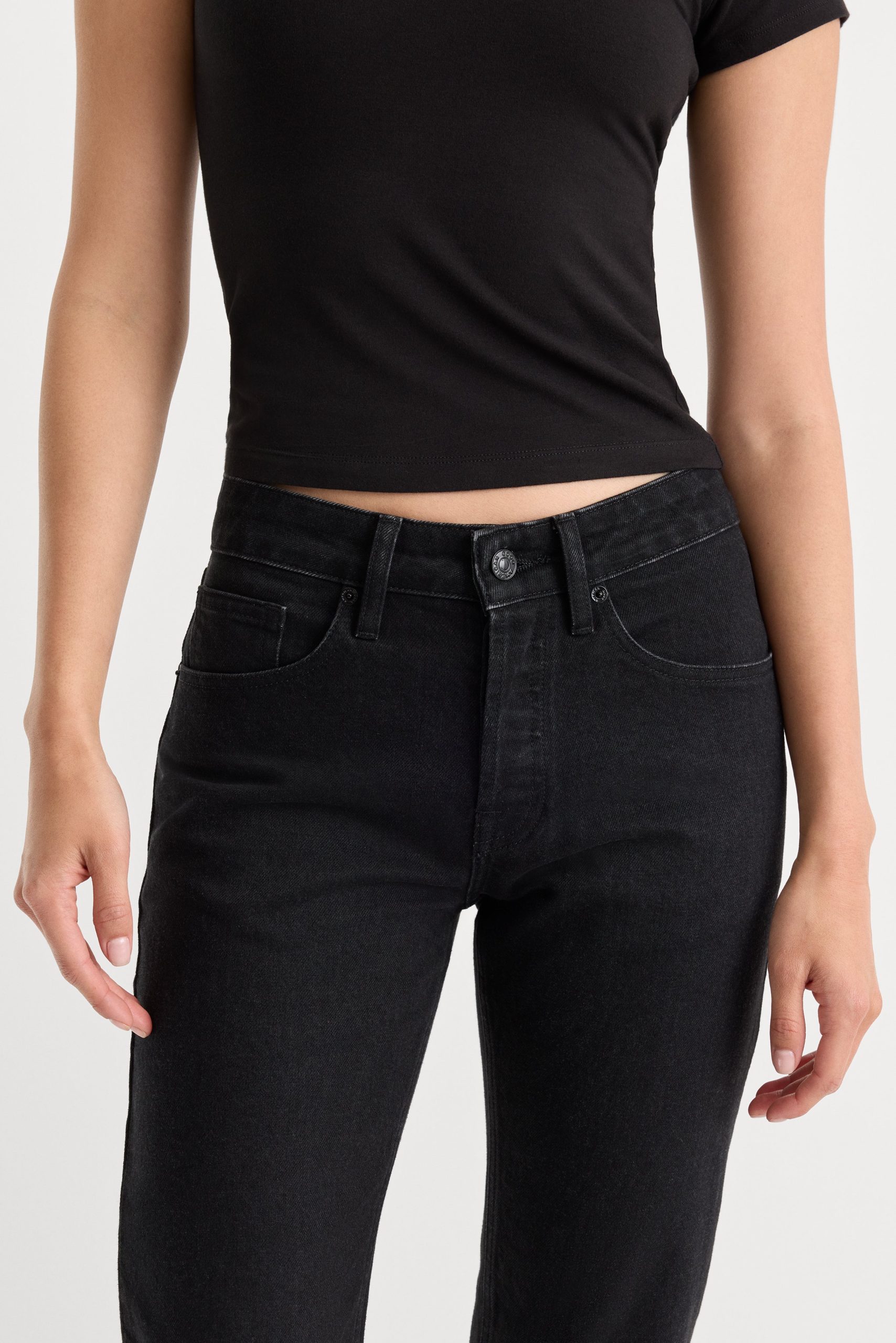 VINTAGE STRAIGHT JEANS | PETRA - Image 4