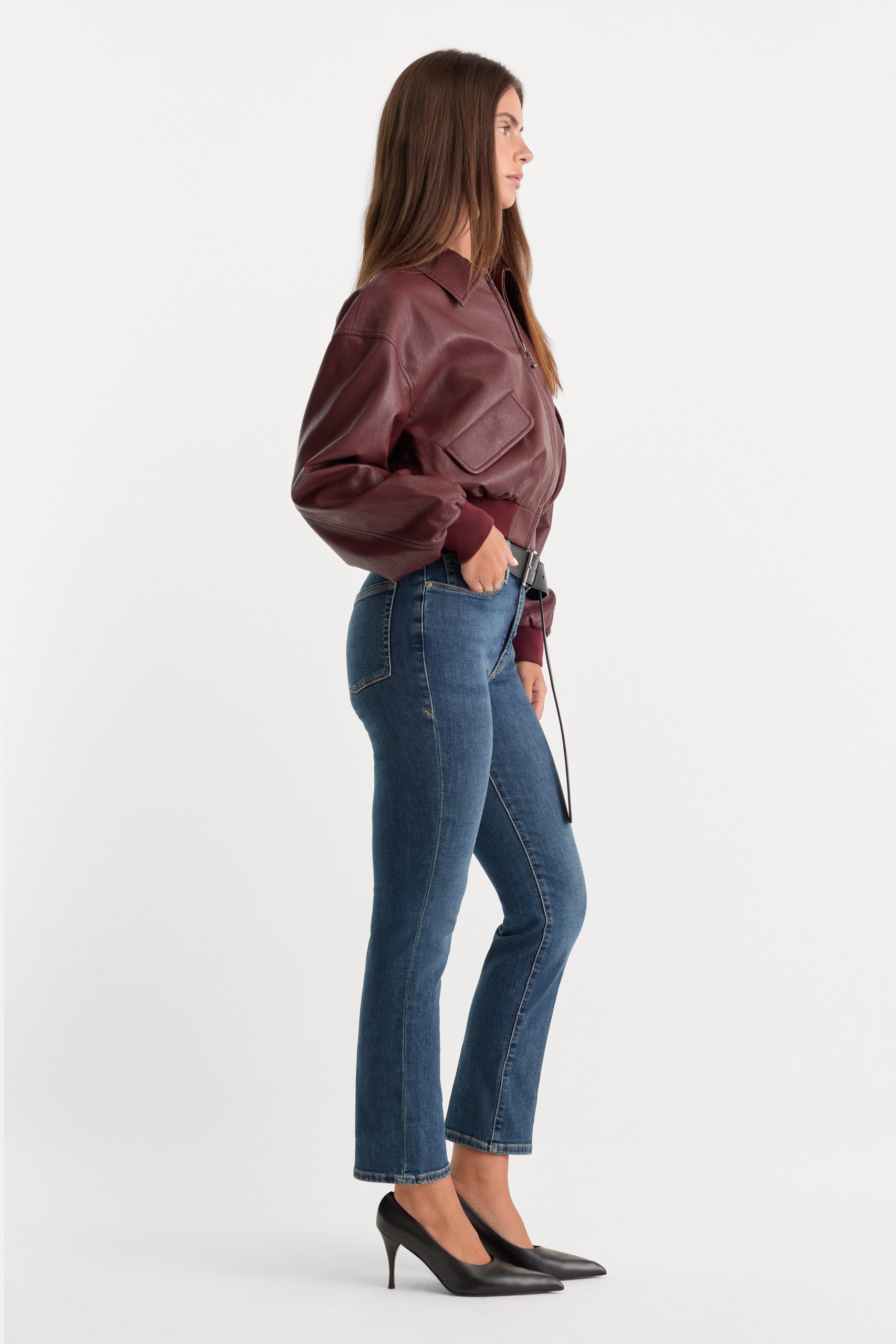 GOOD PETITE STRAIGHT JEANS | BLUE004 - Image 2
